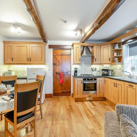 Nans Cottage - Uk43350 휫비 외부 사진