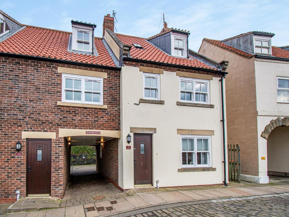 Nans Cottage - Uk43350 휫비 외부 사진