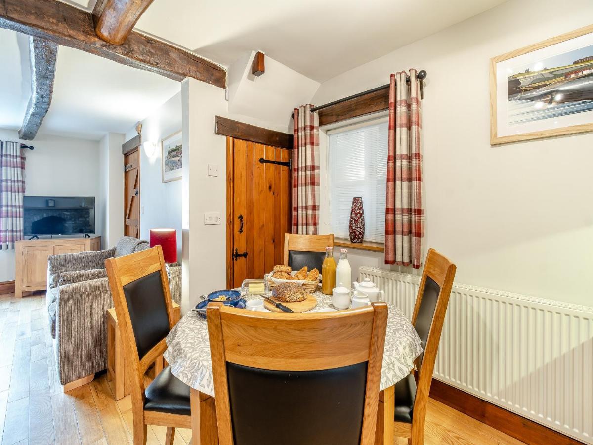 Nans Cottage - Uk43350 휫비 외부 사진